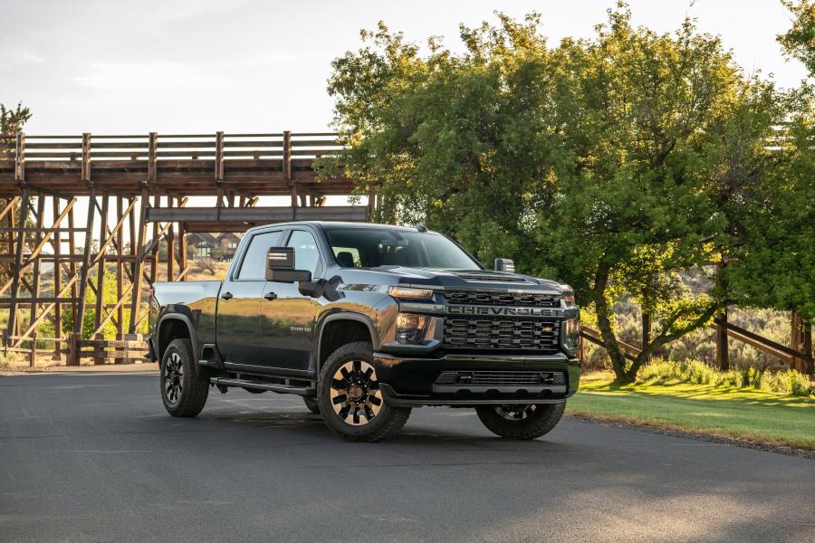  Chevrolet Silverado 2500 HD Custom Crew Cab 2019 года  (фото 14 из 40)